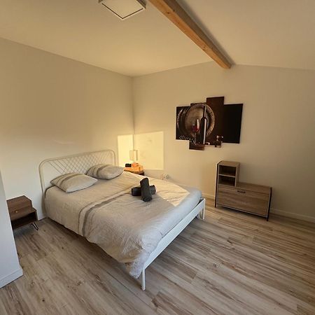 Bed To Rent - Maison Calme Avec Jacuzzi Sous Supplement Bordeaux Ngoại thất bức ảnh