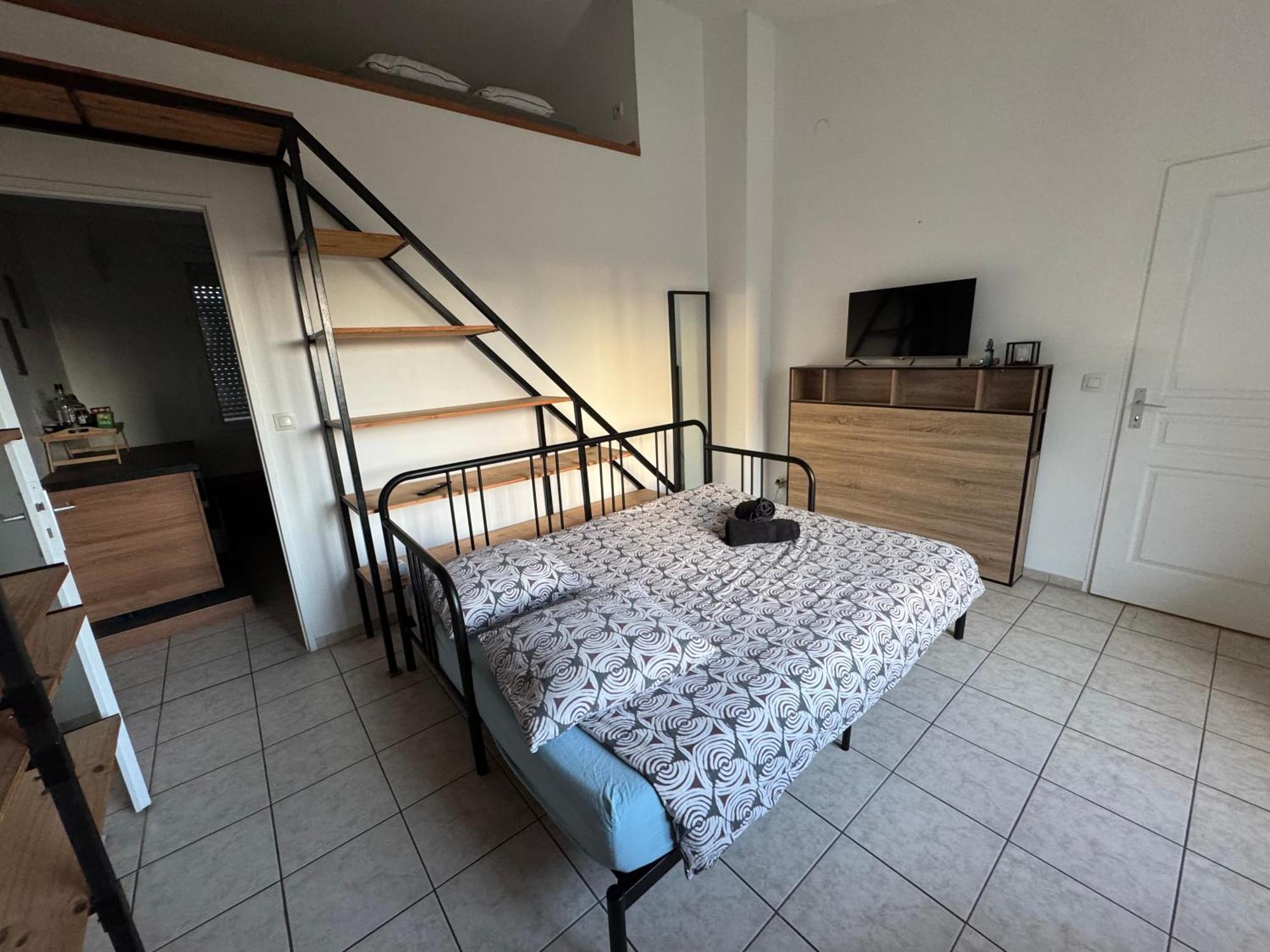 Bed To Rent - Maison Calme Avec Jacuzzi Sous Supplement Bordeaux Ngoại thất bức ảnh